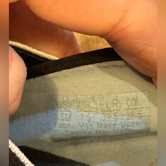 Cute light blue/grey B’zees in 9.5 US - Picture 7 of 7